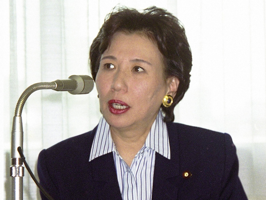 田中真紀子氏