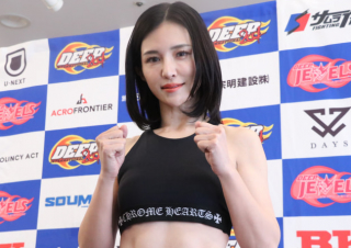 元RIZINガールのあきぴは、ついに明日MMAデビュー