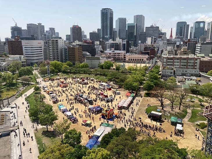 都心の憩いの場となっている扇町公園