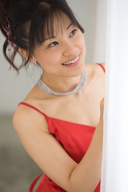 [写真]リサイタルを開くピアニストの大塚玲子さん