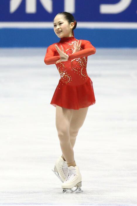 女子FSで自己ベストとなる129.12点をマークした宮原知子＝2015年4月18日（写真：伊藤真吾/アフロスポーツ）