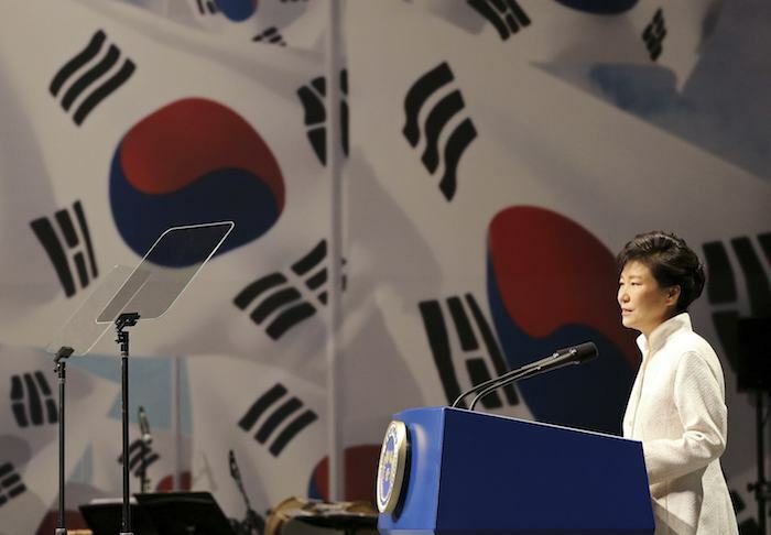 [写真]韓国光復節で演説する朴槿恵大統領（14年8月15日、代表撮影/ロイター/アフロ）