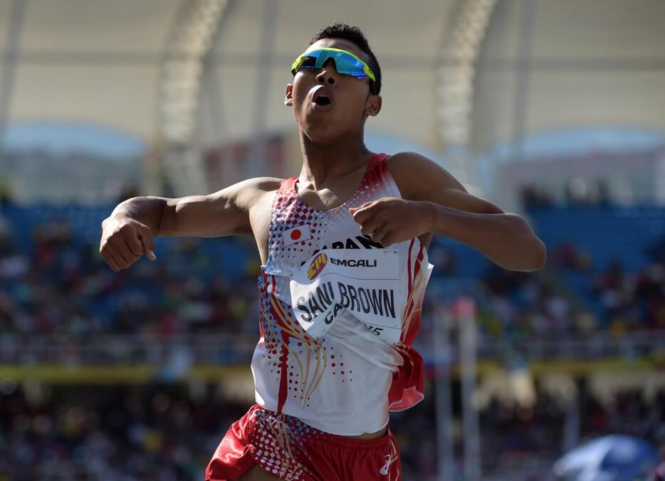 2015年の世界ユース選手権。男子100mと200mを制して2冠達成＝2015年7月19日（写真：USA TODAY Sports/アフロ）