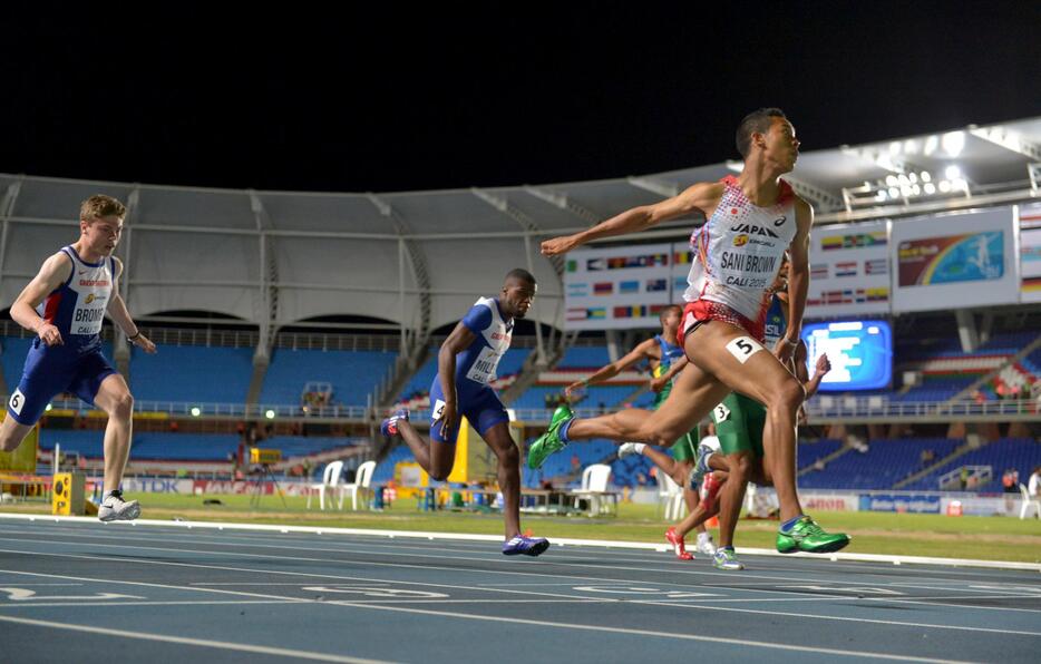 男子100mで日本勢初となる優勝を飾ったサニブラウン＝2015年7月15日（写真：USA TODAY Sports/アフロ）