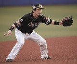 巧者のグラブ 三塁手・松田宣浩「捕ることを第一に扱いやすい“BIG”なグラブ」