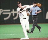 巧者のグラブ 遊撃手・坂本勇人「7年ぶりに相棒を変更。数年眠らせていたグラブ」