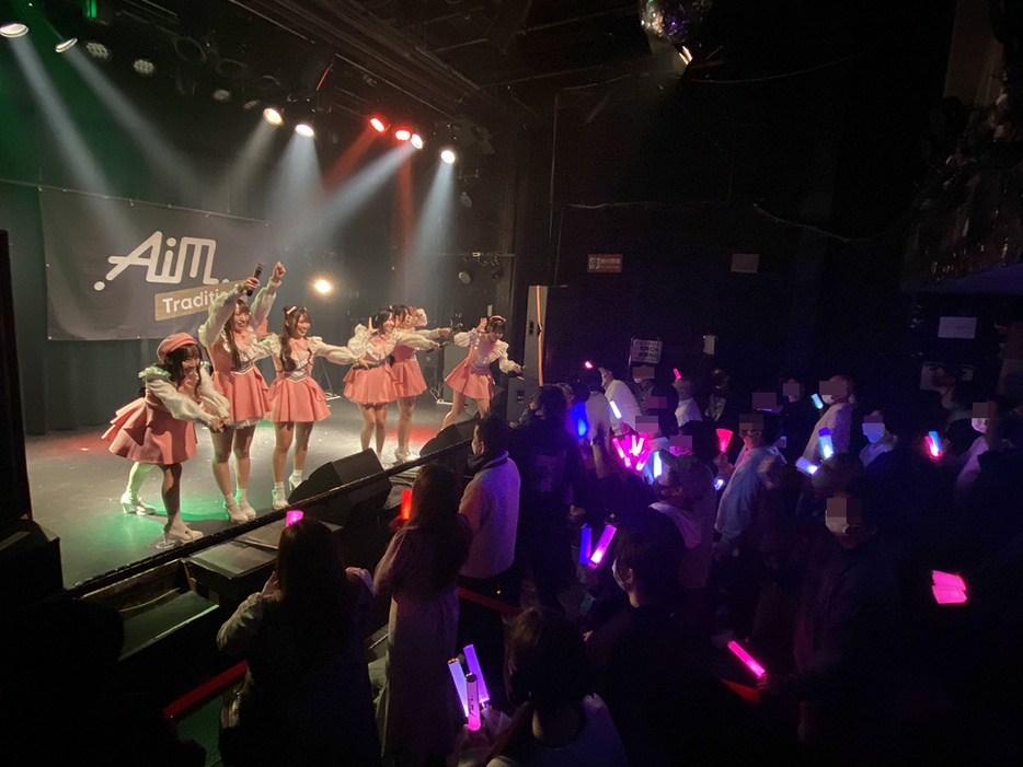 名古屋のアイドルグループ・Aimのライブ（提供写真）