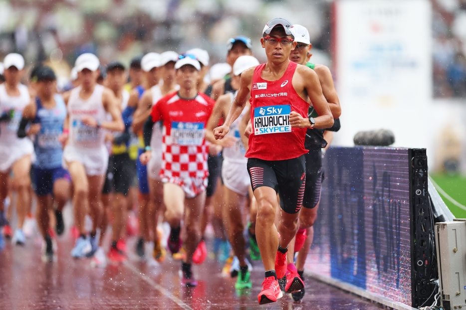 序盤から積極的に仕掛けた川内（写真：森田直樹／アフロスポーツ）