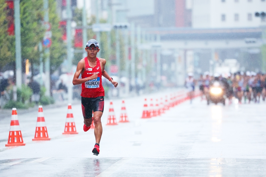 昨年10月のMGCでは、序盤から大きく飛び出し展開をリードした（写真：西村尚己／アフロスポーツ）