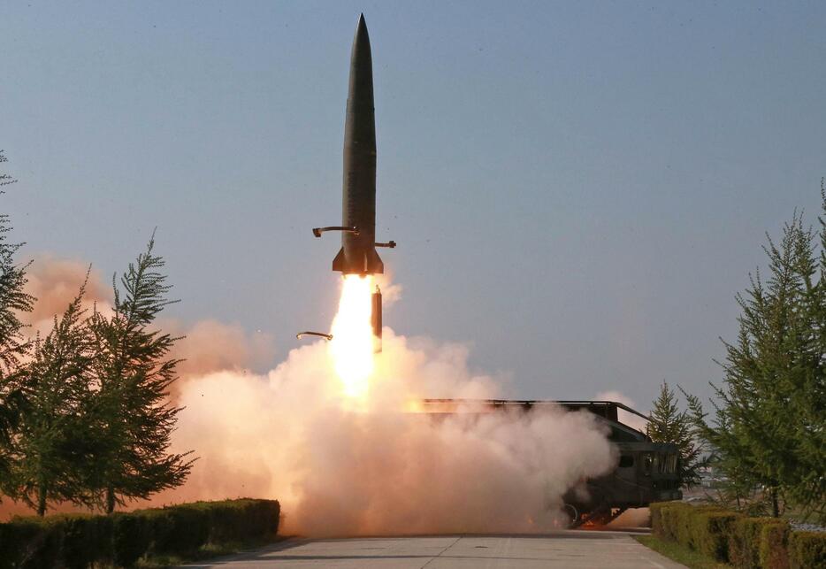 北朝鮮の短距離弾道ミサイル「KN23」（朝鮮中央通信＝共同）