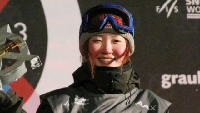 スノーボード女子ハープパイプの小野光希選手（写真：時事）