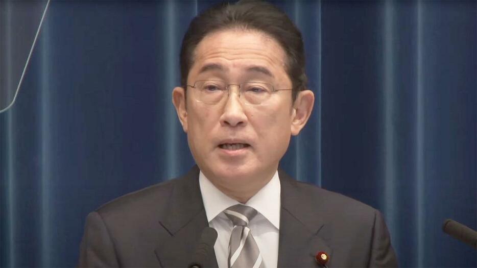 会見する岸田文雄首相＝2023年12月13日