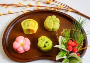 和菓子は季節の訪れも感じさせてくれますよね。