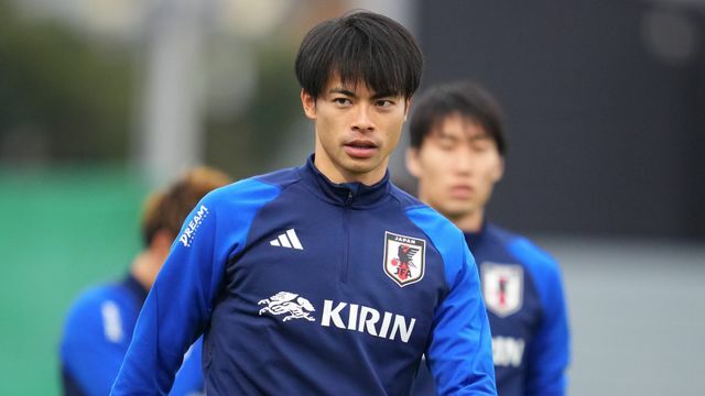 サッカー日本代表の三笘薫選手(写真:アフロスポーツ)