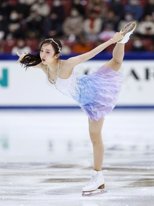 昨年12月の全日本フィギュア女子SPで演技する本田真凜＝長野市ビッグハット