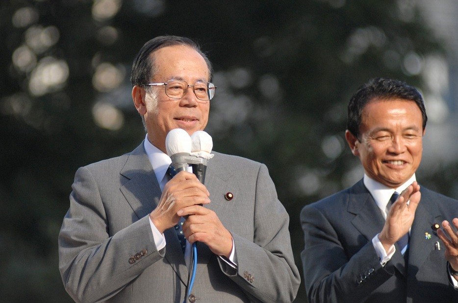 [写真]2007年の総裁選は福田康夫氏と麻生太郎氏で争われた（写真：アフロ）