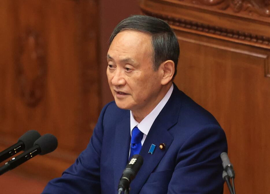 野党から学術会議問題について追及された菅義偉首相（写真：つのだよしお/アフロ）