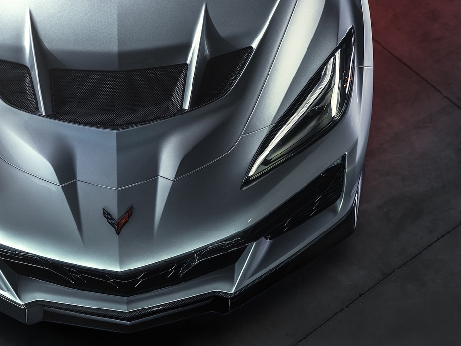 【2025春夏新作】 V8ツイン・ターボ＋モーターで1267馬力！ ハイパー・カーの領域 ぬいぐるみ