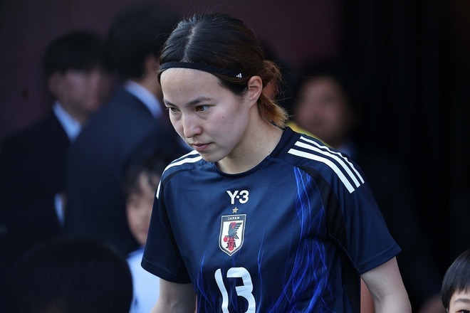 なでしこJ にアクシデント…北川ひかるが無念の負傷交代