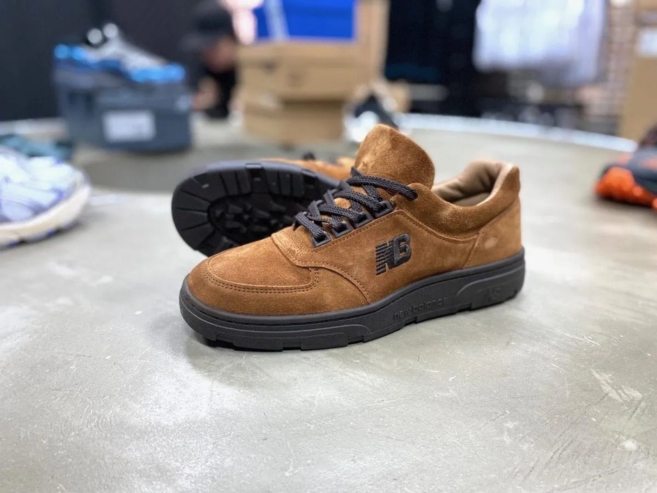 【新品】16.5センチ ハニー×コーデュロイ ニューバランス スニーカー 美品】 New Balance / ニューバランス | 9060 スエード