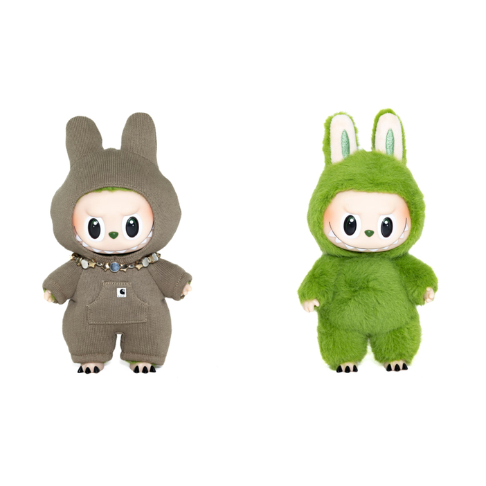 SEVENTEENが「サカイ」とコラボした“ラブブ”が450万円で落札 (WWDJAPAN