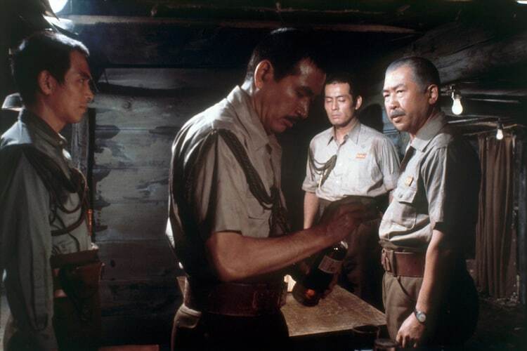 監督・岡本喜八、脚本・新藤兼人の戦争映画「激動の昭和史 沖縄