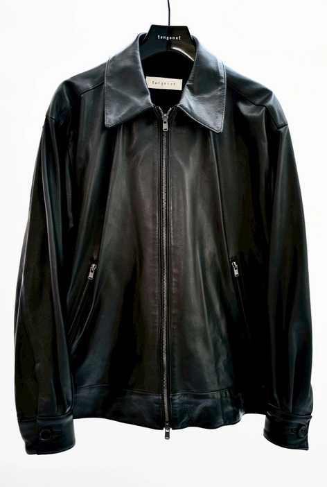 和牛を革ジャンに！ タンジェネットが生み出す レザージャケットの