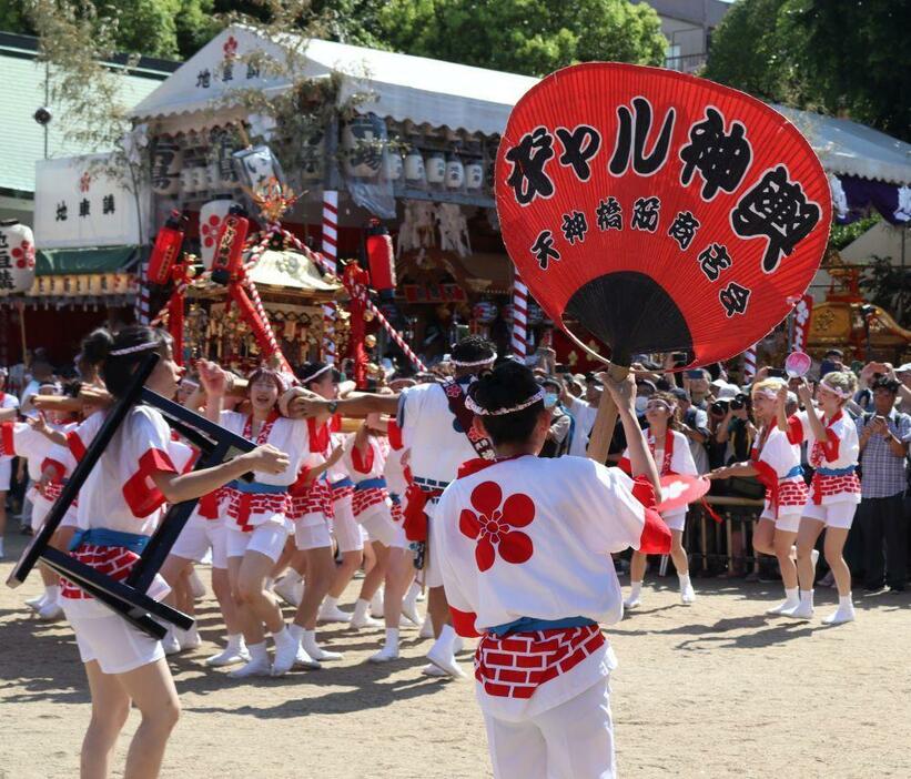 大阪天満宮内で