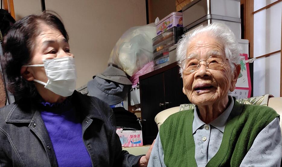 山崎まささん（右）、天野功子さん