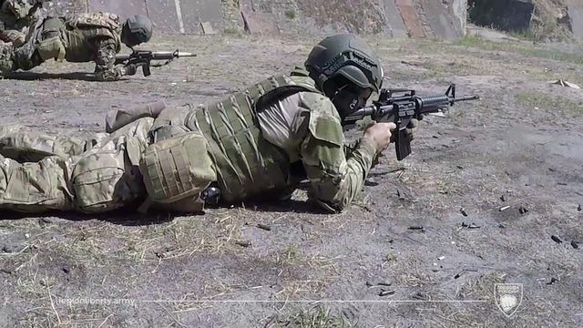 訓練の様子（2023年6月公開　ロシア自由軍団ＳＮＳより）