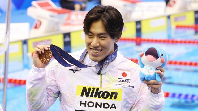 銅メダルを獲得した競泳・本多灯選手(写真:YUTAKA/アフロスポーツ)