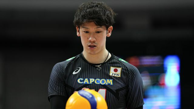 バレーボール日本代表・石川祐希選手(写真:アフロスポーツ)