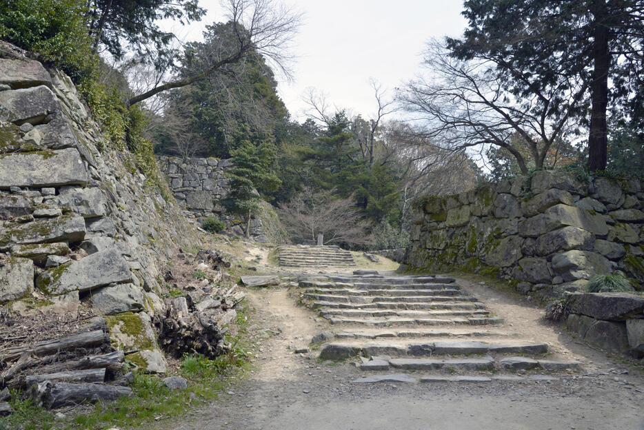 安土城跡（写真：ogurisu/イメージマート）