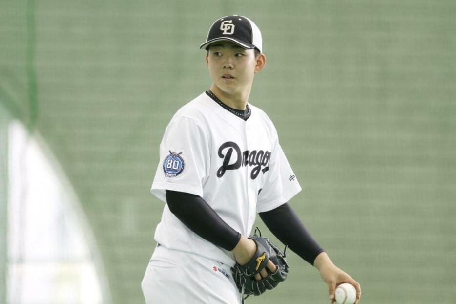 甲子園の優勝投手が圧巻デビュー（写真・黒田史夫）