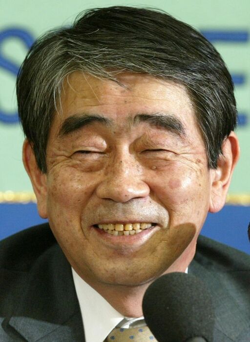 サッカー界に多大なる功績を残した岡野俊一郎氏が逝去（写真：ロイター/アフロ）