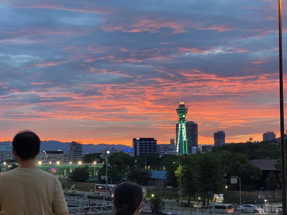 久々に真っ赤な夕焼けが見られた