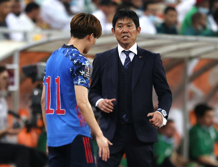 森保監督のままでW杯出場を果たせるのか？(写真・ロイター/アフロ）