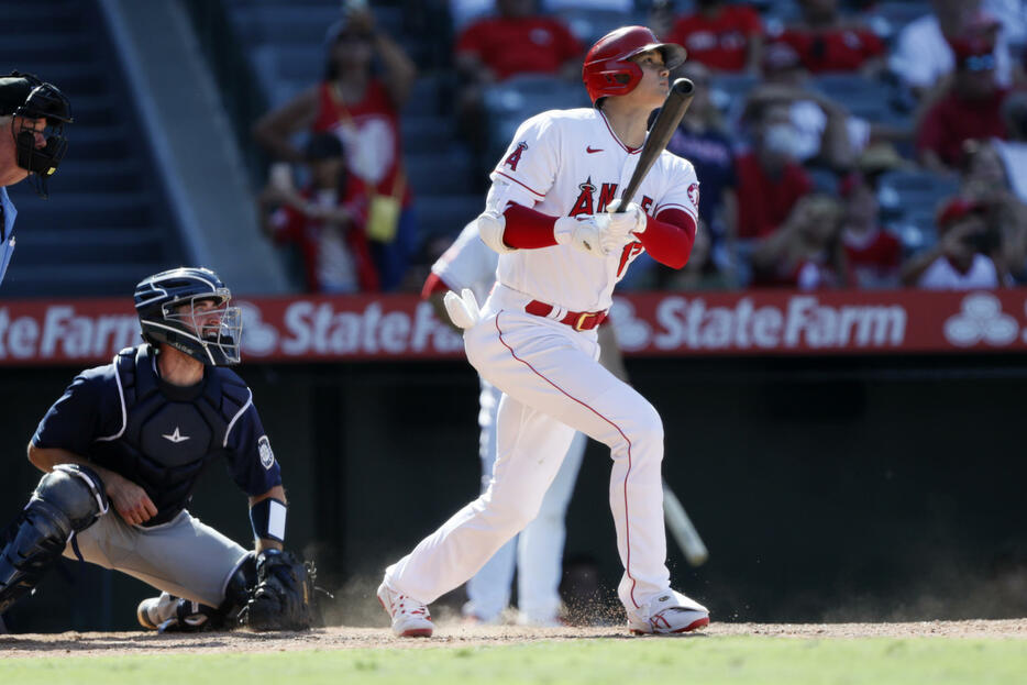 大谷翔平が5試合ぶりに34号2ランをマーク。“球宴後遺症”を脱した(写真・AP/アフロ）