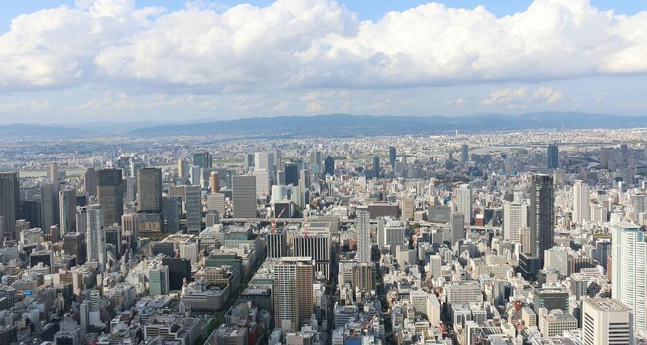 [写真]地下鉄本町駅周辺から大阪市北区方面に向けて撮ったもの＝2017年10月（撮影：柳曽文隆）