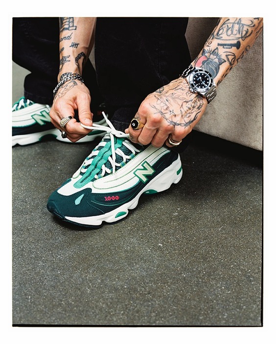 【New Balance】★モデル1000★☆箱付き☆ ニューバランス“ドル紙幣”着想スニーカー「1000」鮮やかグリーン