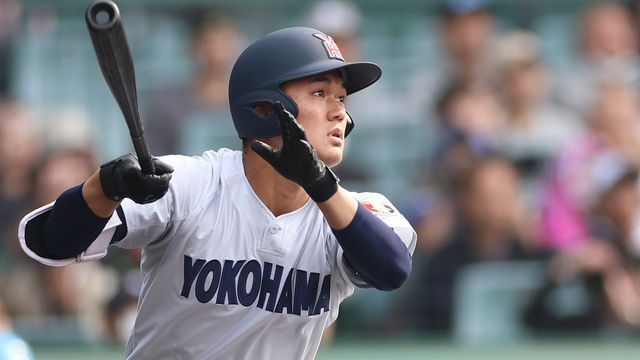 横浜高校の阿部葉太選手