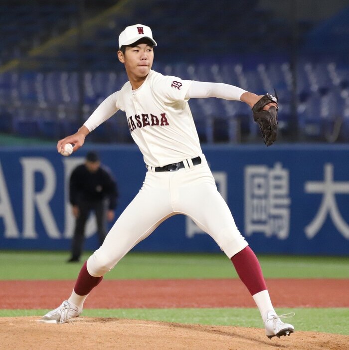196センチの上背を生かす右腕がトップ！158センチの右腕は制球力
