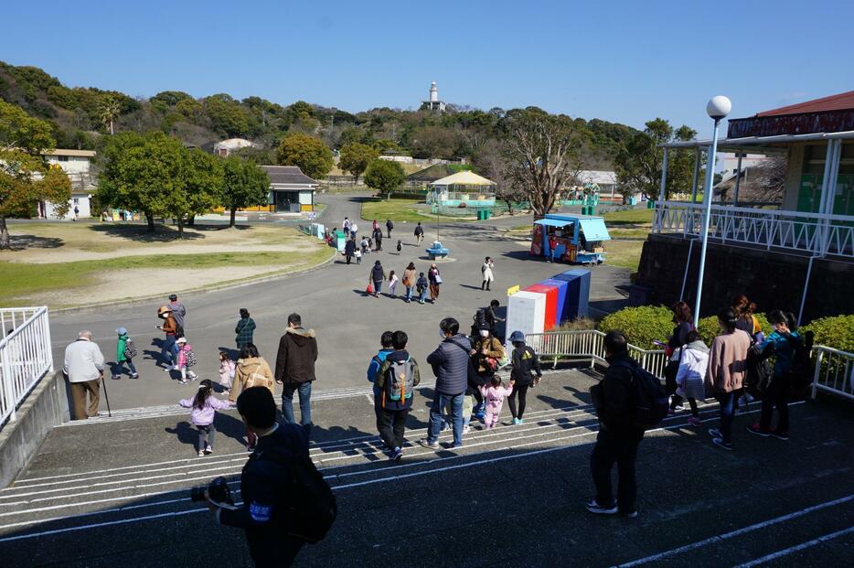 みさき公園に人が戻ってきた