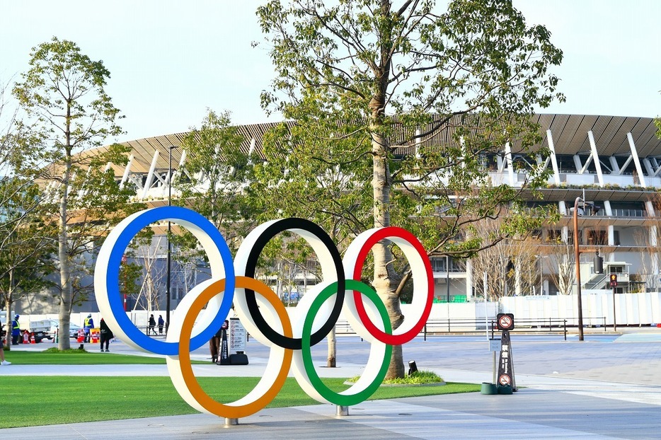 [写真]2019年12月に竣工した国立競技場。東京五輪・パラリンピックのメイン会場となる（西村尚己/アフロスポーツ）