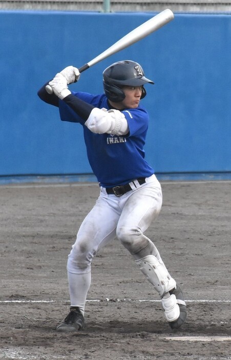 草野凌中堅手（２年）