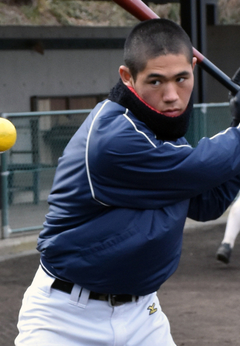 鳥取城北の石原夢也選手＝鳥取市国府町三代寺の専用グラウンドで、小坂春乃撮影