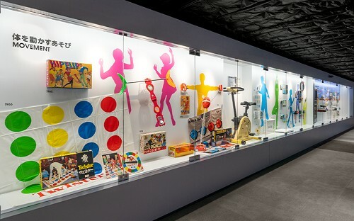 テレビゲームを作る前の任天堂製品も展示　（「ニンテンドーミュージアム」のホームページより）