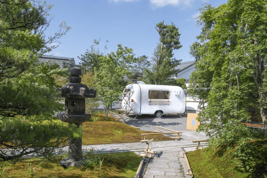 9月1日より営業を開始する「BLUE BOTTLE COFFEE TRUCK IN KYOTO」