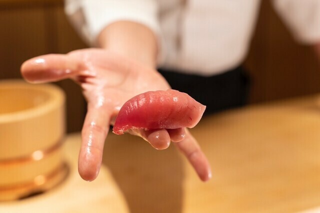 舞鶴の食材を使った絶品寿司が味わえる、隠れ家寿司店が京都に誕生