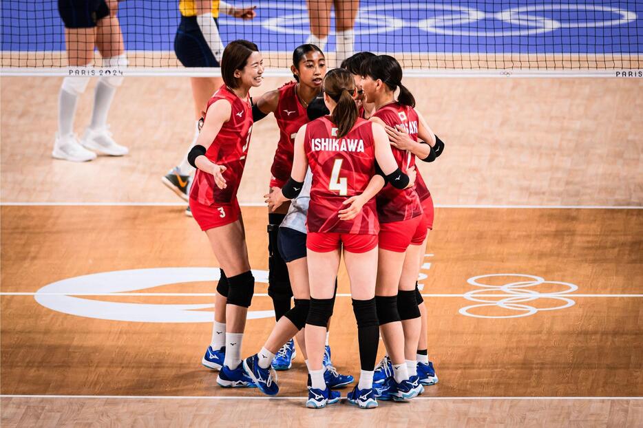 女子日本代表【写真：Volleyball World】